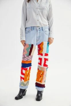 Best deal ✨ Women's Urban Renewal Remade Levi’s Blanket Patch Jean Indigo ✨ -Urban Renewal shop unnamed file 1005