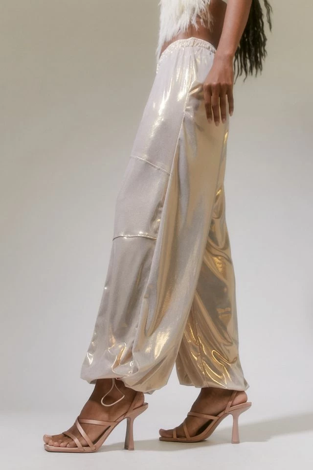 Urban Renewal Parties Remnants Luella Shimmer Toggle Pant Cheap ⭐ Women's Urban Renewal Parties Remnants Luella Shimmer Toggle Pant Beige ???? -Urban Renewal shop unnamed file 1056