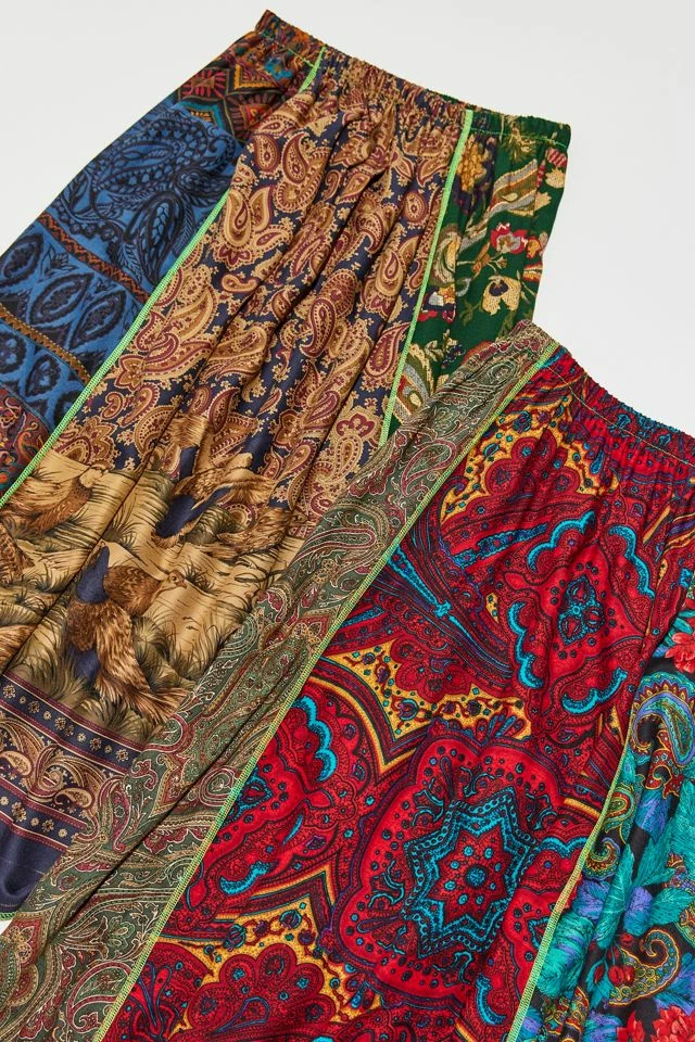 Urban Renewal Remade Dark Paisley Paneled Maxi Skirt Cheap ❤️ Women's Urban Renewal Remade Dark Paisley Paneled Maxi ???? Skirt Black ✨ -Urban Renewal shop unnamed file 1061