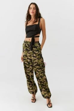 Coupon ⌛ Women's Urban Renewal Parties Remnants Adelaide Satin Wind Pant Green ????