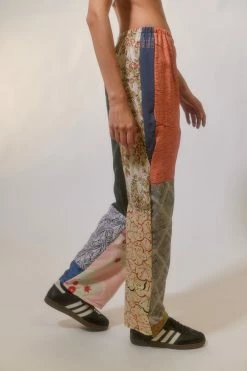 Brand new ???? Women's Urban Renewal Parties Remade Tapestry Patchwork Pant Assorted ❤️ -Urban Renewal shop unnamed file 1111