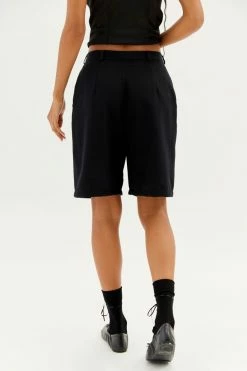 Discount ✨ Women's Urban Renewal Remade Solid Suiting Short Black ???? -Urban Renewal shop unnamed file 1118