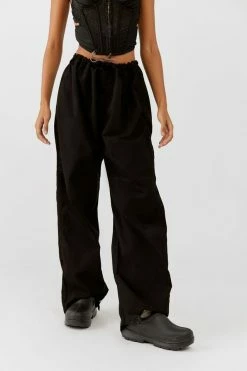 Outlet ✔️ Women's Urban Renewal Remade Overdyed Wind Pant Black ???? 4 Outlet ✔️ Women's Urban Renewal Remade Overdyed Wind Pant Black ???? -Urban Renewal shop unnamed file 1189