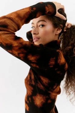 Top 10 ???? Women's Urban Renewal Remade Bleach Splatter Ribbed Knit Top Black ???? 4 Top 10 ???? Women's Urban Renewal Remade Bleach Splatter Ribbed Knit Top Black ???? -Urban Renewal shop unnamed file 127