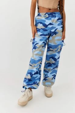 Budget ???? Women's Urban Renewal Remnants Camo Wind Pant Blue ???? -Urban Renewal shop unnamed file 1272