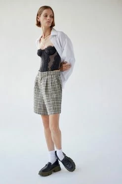 Brand new ???? Women's Urban Renewal Vintage Slouchy Plaid Cotton Short Neutral ✔️ -Urban Renewal shop unnamed file 1301