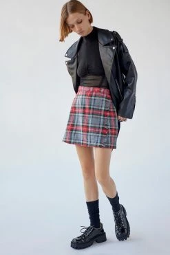 Promo ???? Women's Urban Renewal VIntage Plaid A-Line Mini ???? Skirt Grey ???? -Urban Renewal shop unnamed file 1308