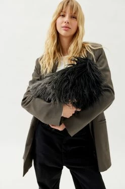 Outlet ???? Women's Urban Renewal Remnants Fuzzy Clutch Bag Black ???? 4 Outlet ???? Women's Urban Renewal Remnants Fuzzy Clutch Bag Black ???? -Urban Renewal shop unnamed file 1491