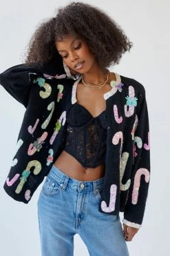 New ❤️ Women's Urban Renewal Vintage Holiday Cardigan Black ????