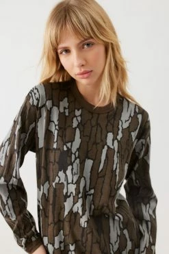 Best deal 😍 Women's Urban Renewal Vintage Tree Camo Long Sleeve Tee Green ⭐