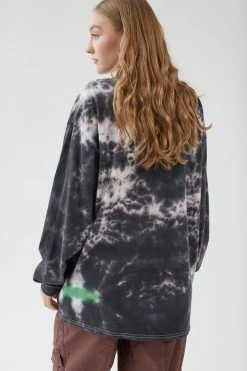 Promo ???? Women's Urban Renewal Remade Leaf Dye Long Sleeve Tee Grey ???? -Urban Renewal shop unnamed file 239