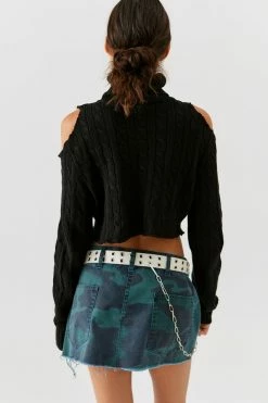 Budget ✨ Women's Urban Renewal Remade Shoulder Cut-Out Sweater Black ⌛ 5 Budget ✨ Women's Urban Renewal Remade Shoulder Cut-Out Sweater Black ⌛ -Urban Renewal shop unnamed file 326