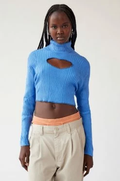 Hot Sale ✨ Women's Urban Renewal Remade Heart Cut Out Ribbed Top Blue ???? -Urban Renewal shop unnamed file 332