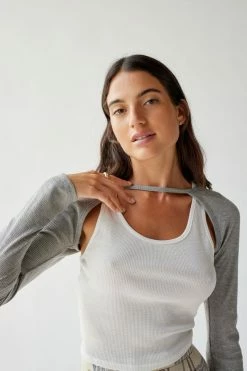 Buy ⌛ Women's Urban Renewal Remnants Thermal Tank Top & Shrug 2-Piece Set White ????