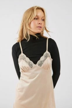 Cheap ???? Women's Urban Renewal Vintage Punk Princess Flannel ???? Shirt, Turtleneck Top & Slip ???? Dress 3-Piece Set Red ???? 5 Cheap ???? Women's Urban Renewal Vintage Punk Princess Flannel ???? Shirt, Turtleneck Top & Slip ???? Dress 3-Piece Set Red ???? -Urban Renewal shop unnamed file 40