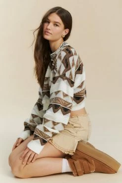 New ???? Women's Urban Renewal Vintage Printed Cropped Sweater LIGHT NEUTRALS ⭐ 4 New ???? Women's Urban Renewal Vintage Printed Cropped Sweater LIGHT NEUTRALS ⭐ -Urban Renewal shop unnamed file 444