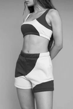 Best deal ✨ Tommy Hilfiger ???? Women's Frankie Collective Rework Tommy Sweatshirt Swirl Set 001 Navy ???? -Urban Renewal shop unnamed file 691