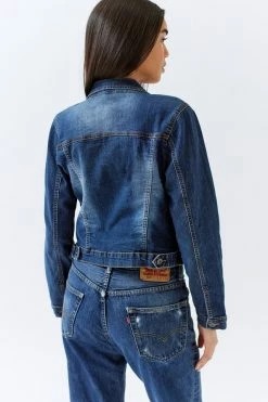 New ???? Women's Urban Renewal Vintage Fitted Gummy Denim Trucker Jack Indigo ???? 4 New ???? Women's Urban Renewal Vintage Fitted Gummy Denim Trucker Jack Indigo ???? -Urban Renewal shop unnamed file 722