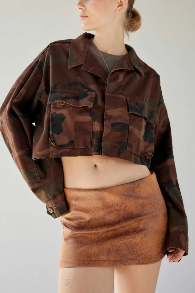Urban Renewal Remade Overdyed Raw Crop Camo Jacket Promo ???? Women's Urban Renewal Remade Overdyed Raw Crop Camo Jacket Brown ✨ -Urban Renewal shop unnamed file 744