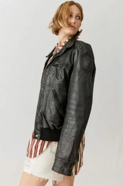 Flash Sale ✨ Women's Urban Renewal Vintage Leather Flight Jacket Black ✔️ 5 Flash Sale ✨ Women's Urban Renewal Vintage Leather Flight Jacket Black ✔️ -Urban Renewal shop unnamed file 832