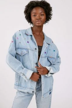 Outlet ⌛ Women's Urban Renewal Remade Studded Denim Jacket Indigo ????